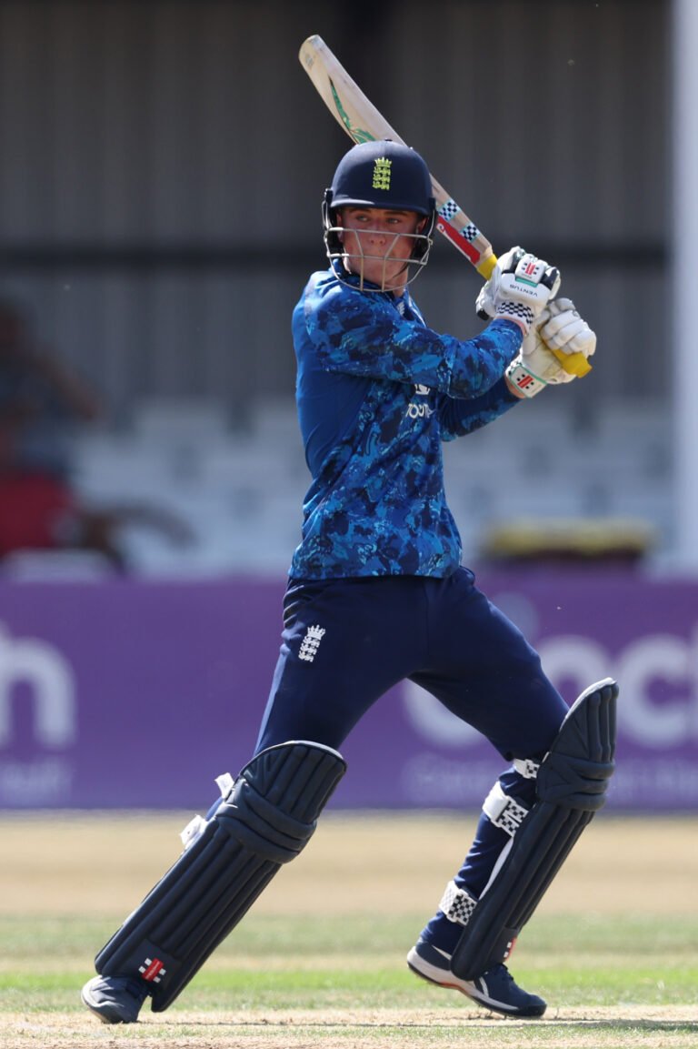Mayes seals chase as England U19s land consolation victory